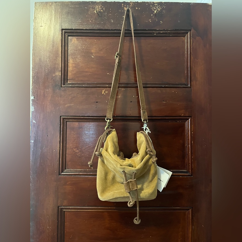 FREE PEOPLE NWT crossbody bag